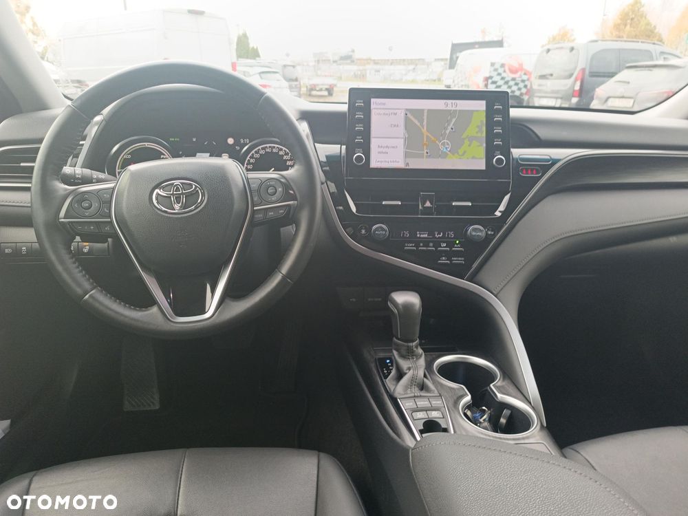 Toyota Camry 2.5 Hybrid Executive CVT - 11