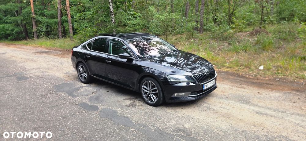 Skoda Superb 2.0 TDI Ambition DSG - 6