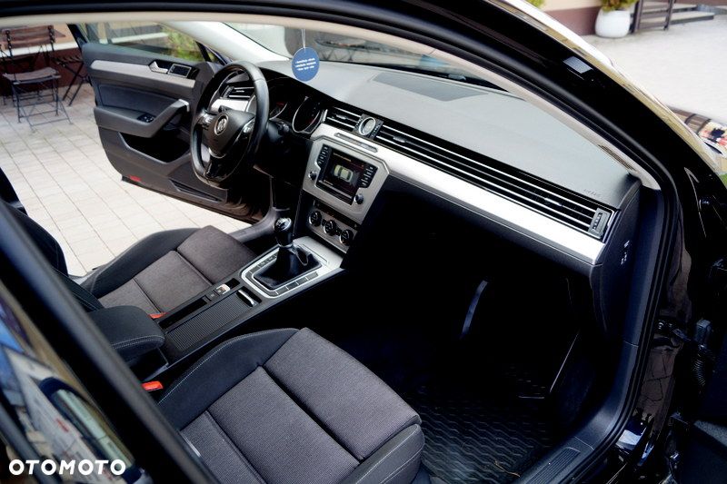 Volkswagen Passat 2.0 TDI BMT Comfortline - 20