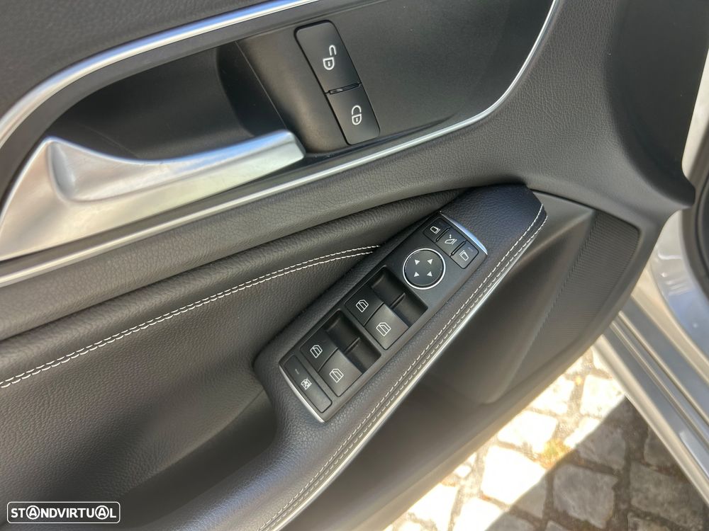 Mercedes-Benz A 180 d Urban - 19