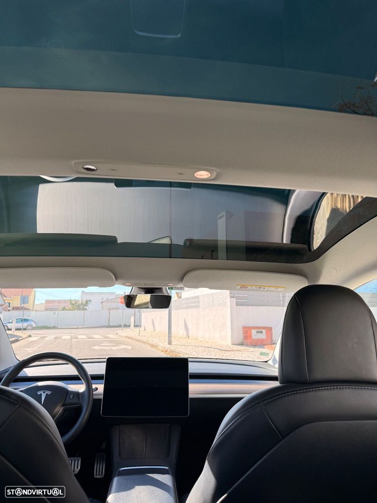 Tesla Model 3 Performance Dual Motor AWD - 17