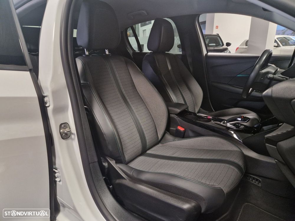 Peugeot e-208 50 kWh Allure - 14