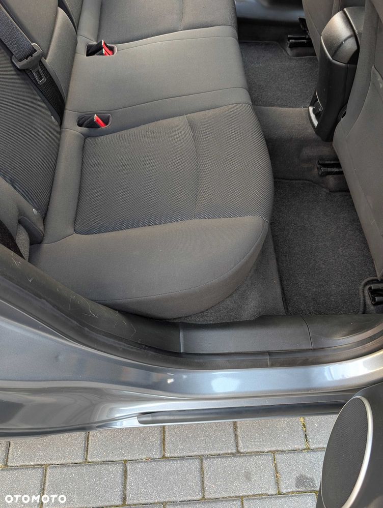 Chevrolet Cruze - 8