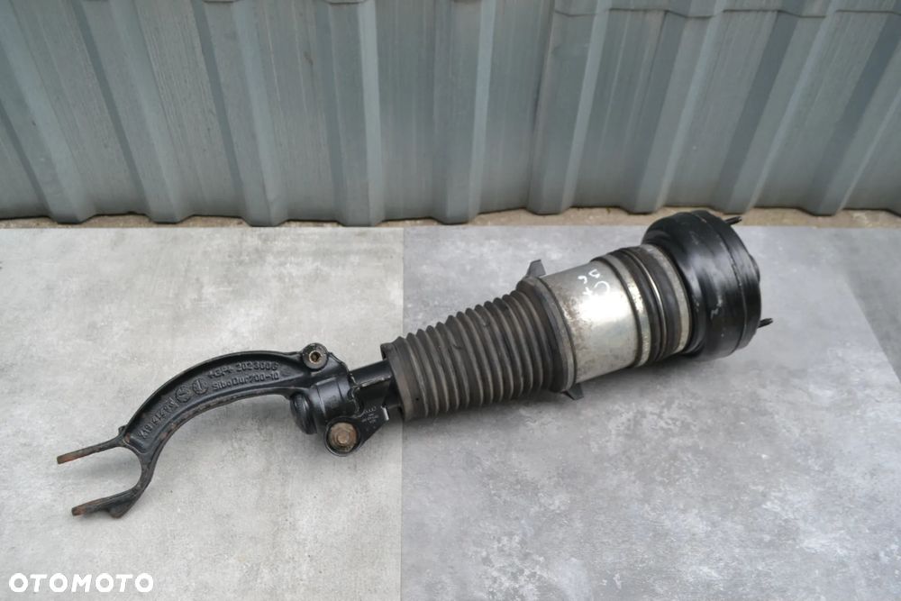 AUDI A6 C7 A7 S6 S7 AMORTYZATOR PNEUMATYCZNY AMORTYZATORY LEWY PRAWY 4G0616039AB - 4