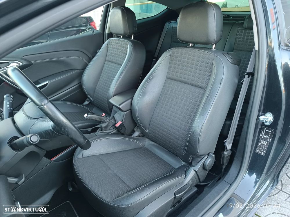 Opel Astra GTC 1.7 CDTi S/S - 6