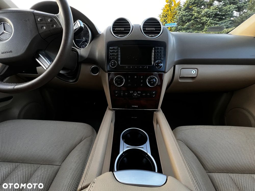 Mercedes-Benz ML 320 CDI 4-Matic - 23