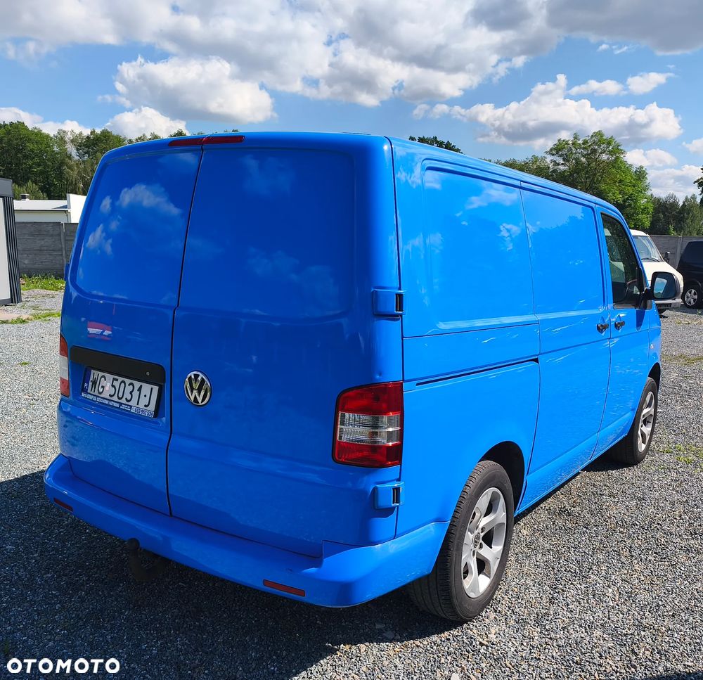 Volkswagen Transporter - 4