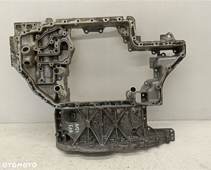 MISKA OLEJU AUDI A6 C6 A8 D3 S5 RS5 RS4 4.2 FSI V8 BVJ CAU 079103603BE - 1