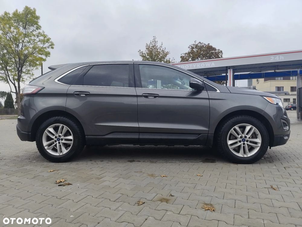 Ford Edge - 4