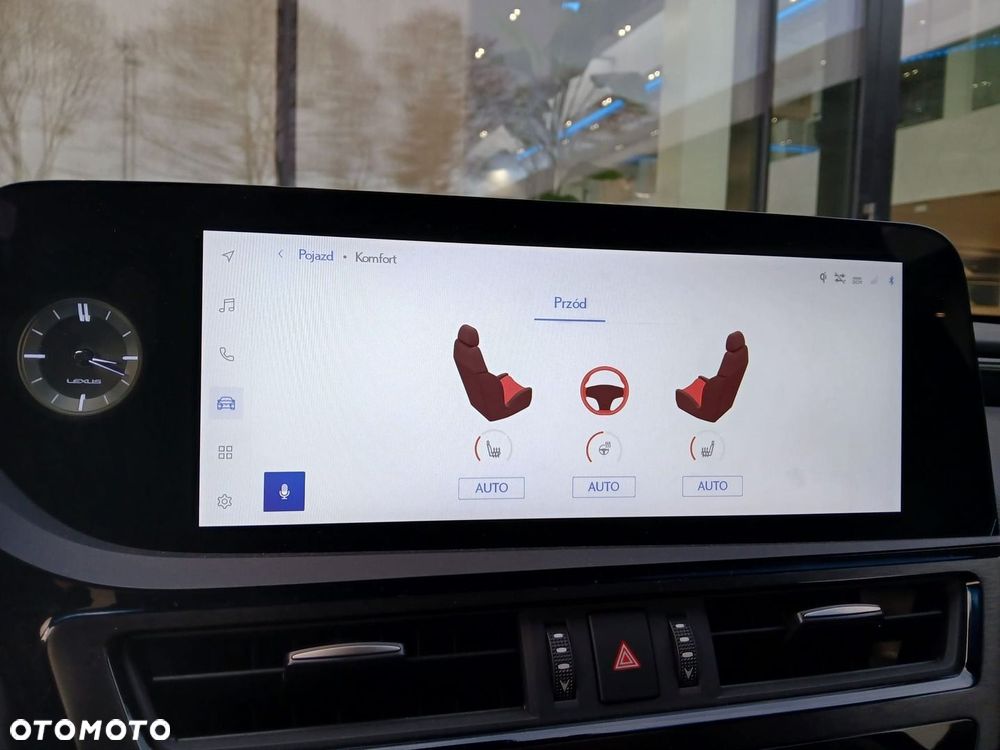 Lexus ES 300h Business Edition - 21