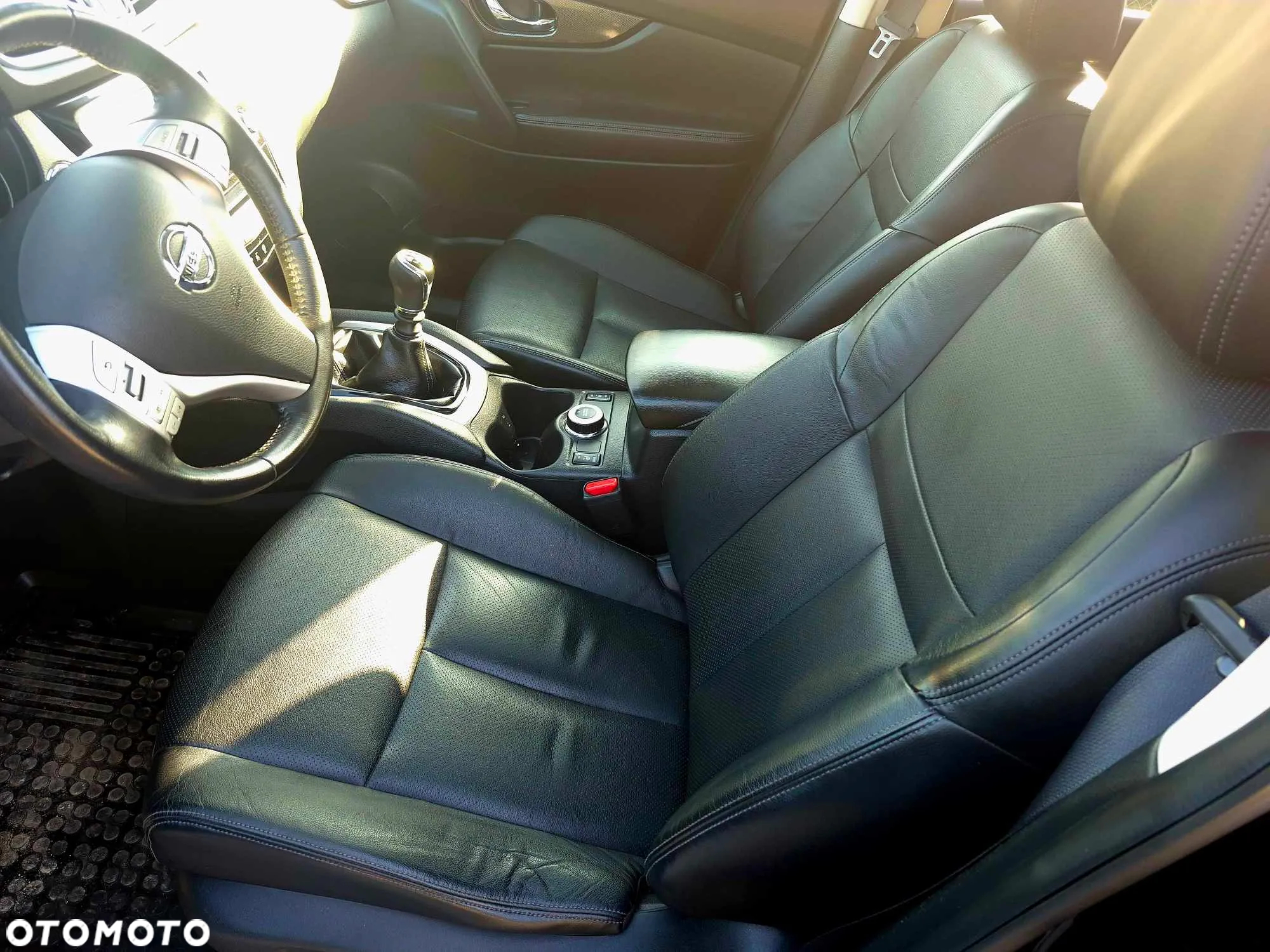Nissan X-Trail 2.0 dCi N-Connecta 4WD 7os - 13
