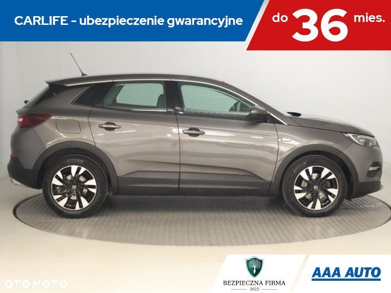 Opel Grandland X - 8