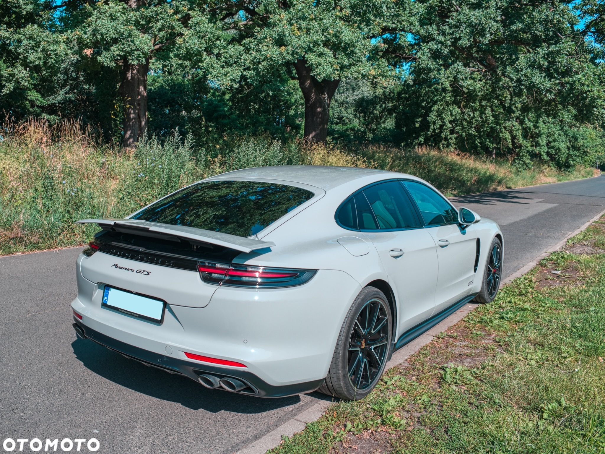 Porsche Panamera GTS GPF - 3