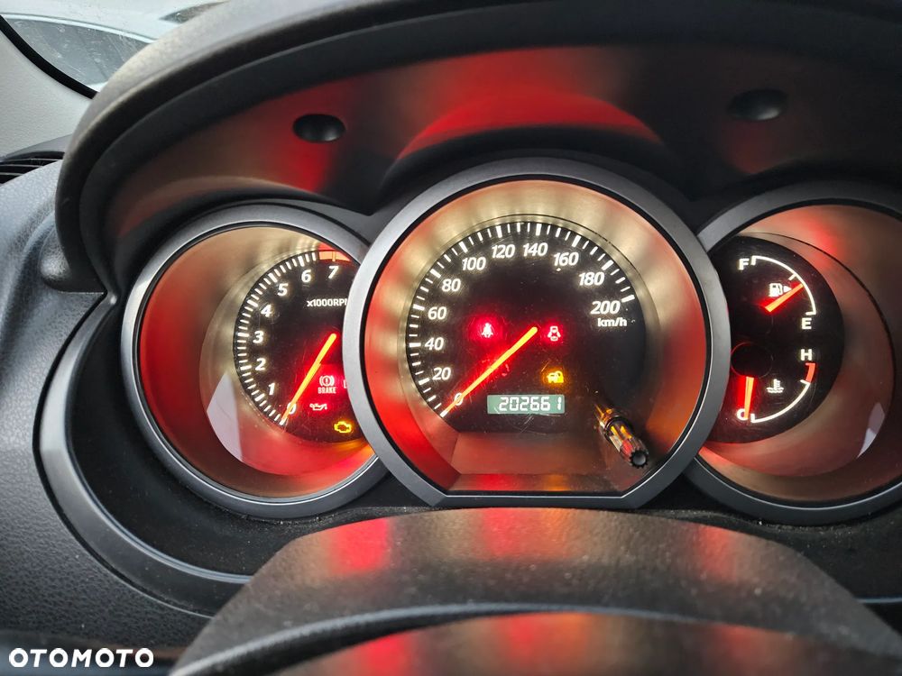 Suzuki Grand Vitara 1.6 - 9