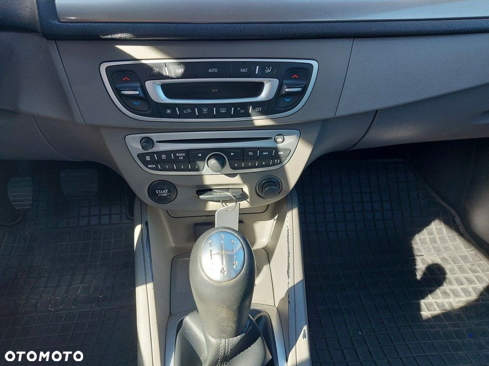 Renault Megane - 18