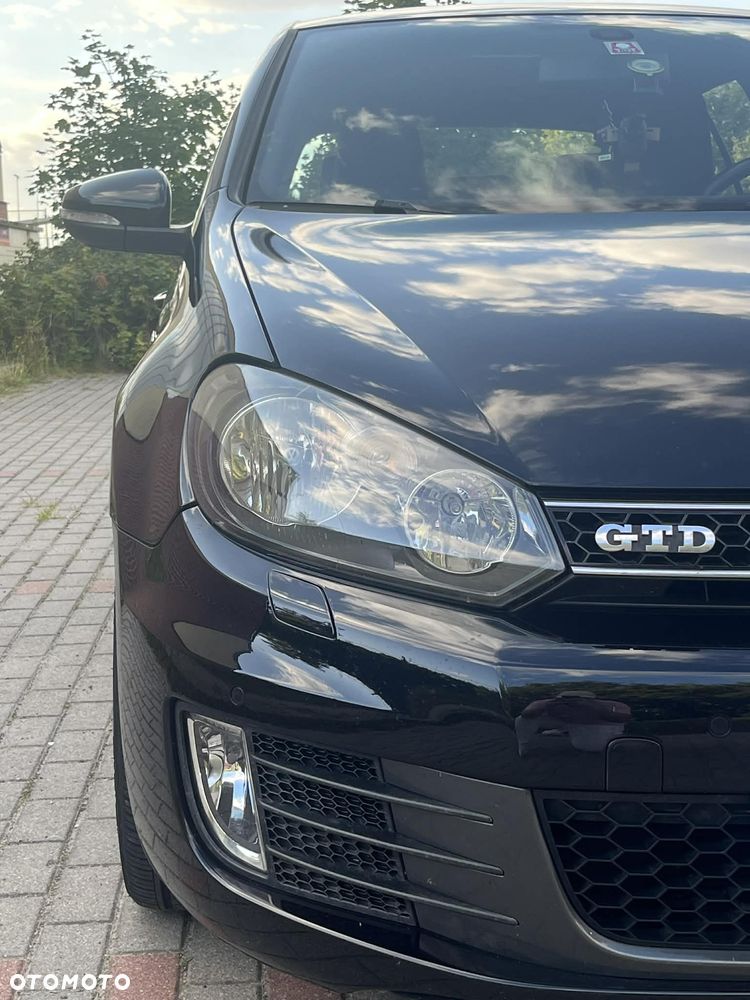 Volkswagen Golf 2.0 TDI GTD - 9