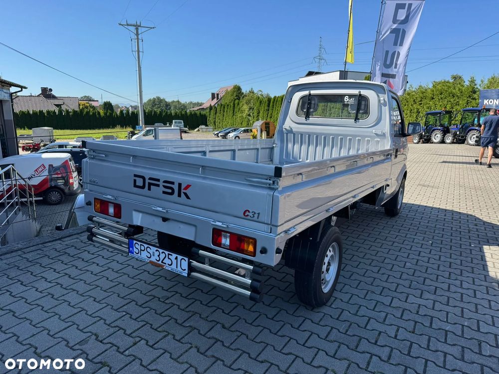 DFSK C31 - 8