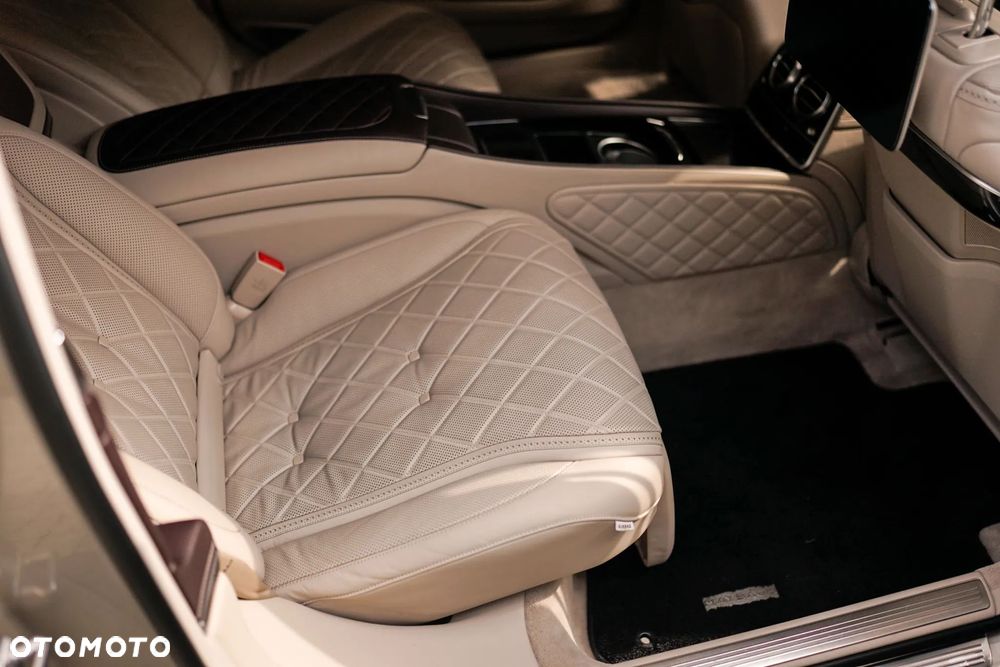 Mercedes-Benz Maybach Klasa S 560 4Matic 9G-TRONIC - 30