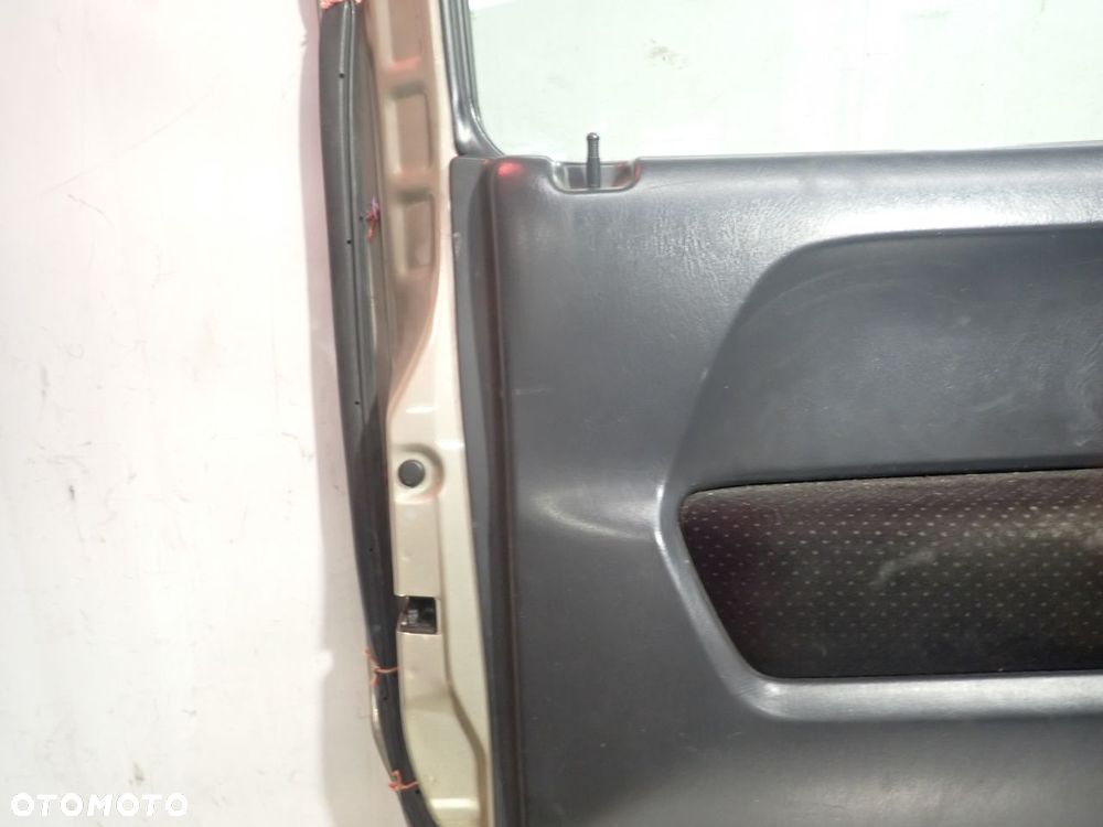 DRZWI LEWY PRZÓD SUZUKI JIMNY III - 17