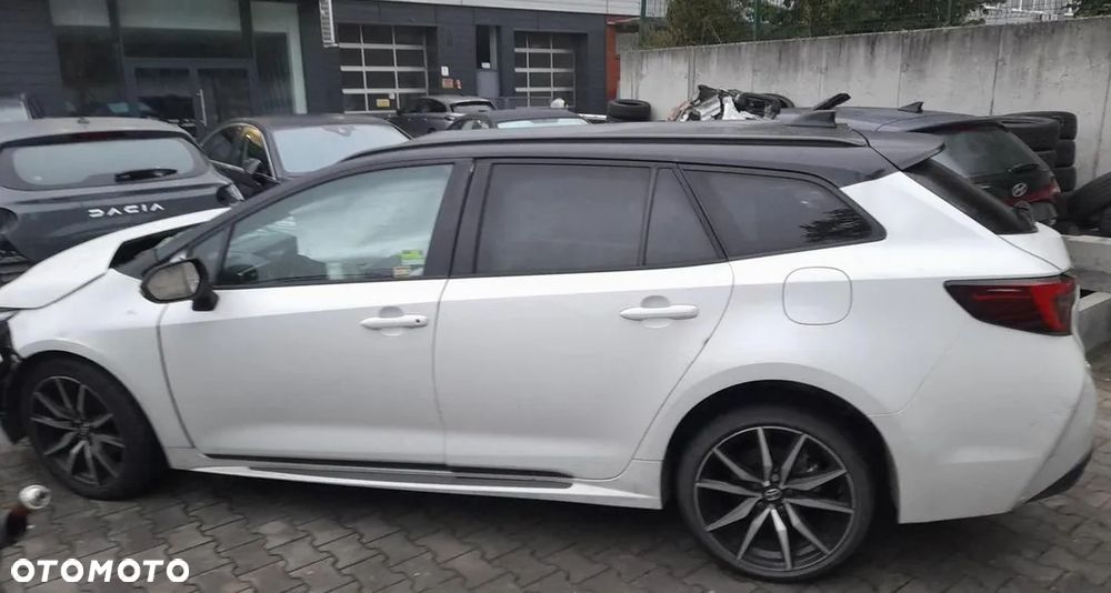 Toyota Corolla 1.8 Hybrid GR Sport - 1