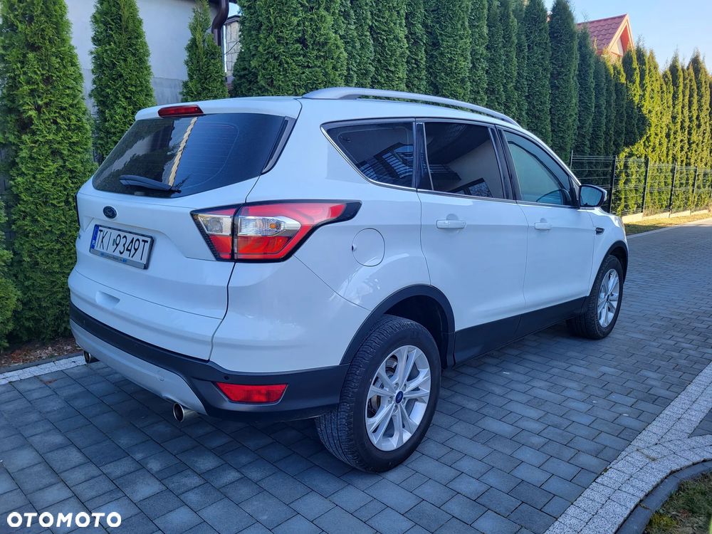 Ford Kuga - 8