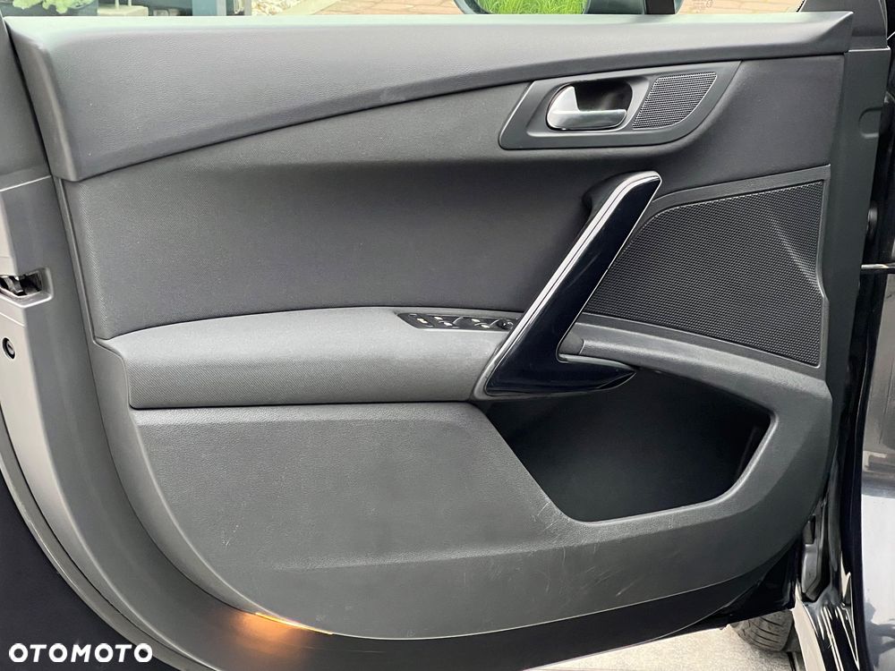 Peugeot 508 1.6 e-HDi Active S&S - 17