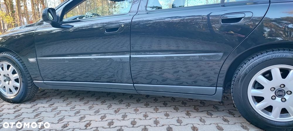 Volvo S60 2.4 Black Edition - 20