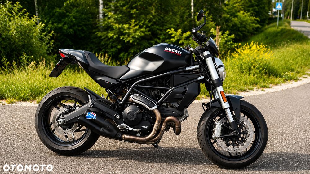 Ducati Monster - 1