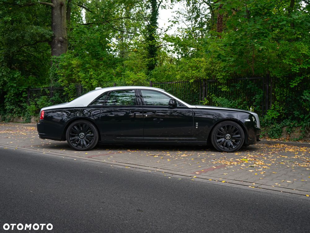 Rolls-Royce Ghost Standard - 32