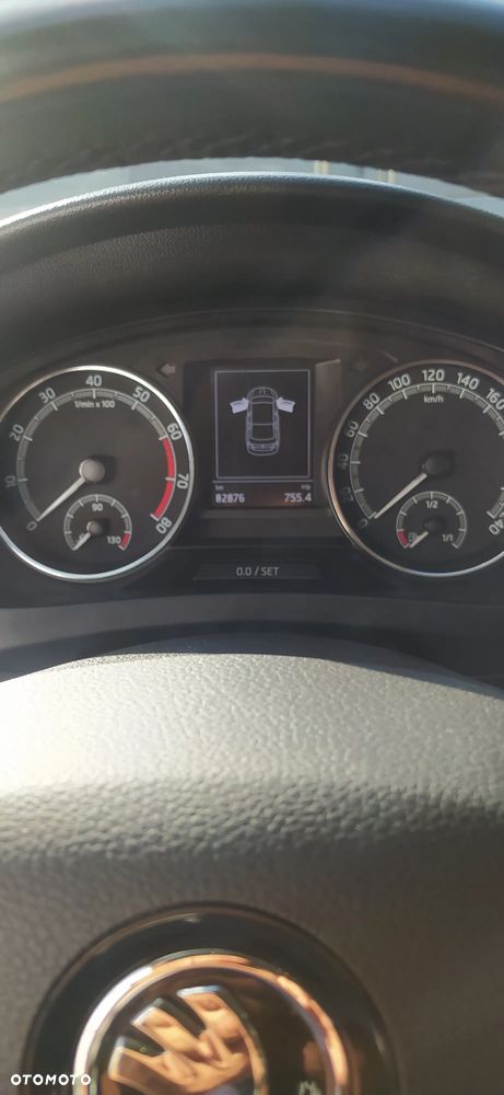 Skoda RAPID 1.0 TSI Active - 4