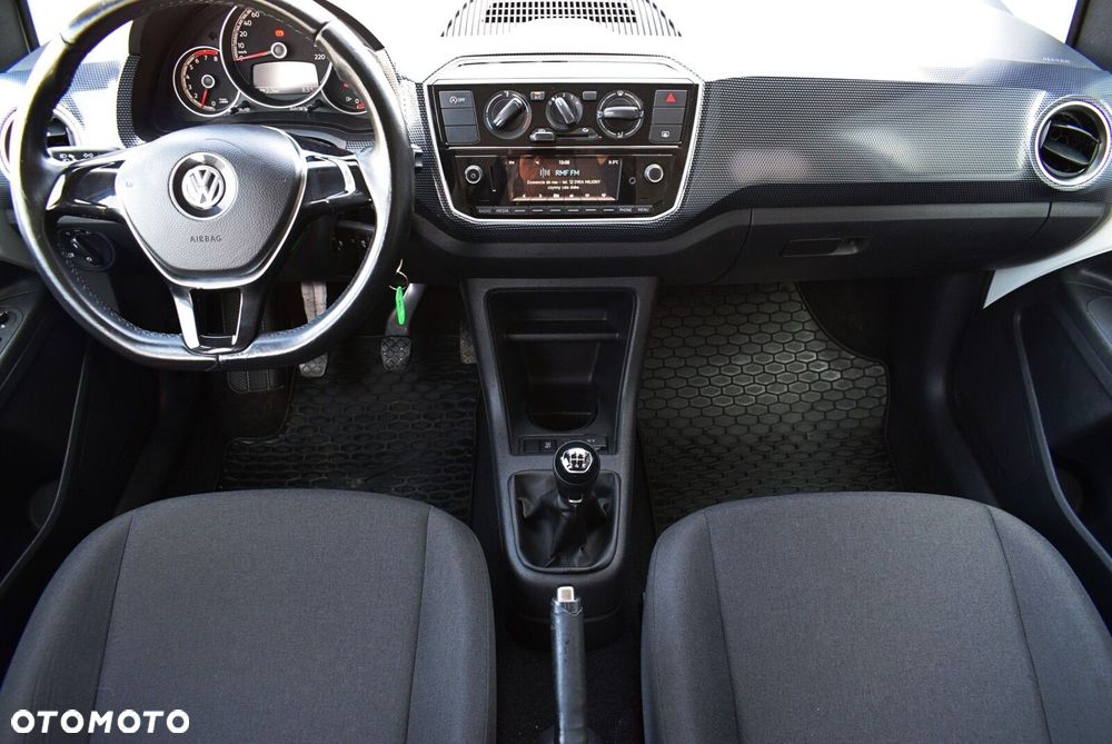Volkswagen up! - 16