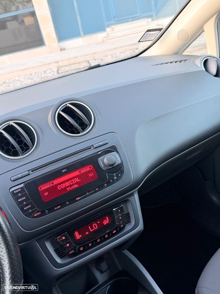 SEAT Ibiza ST 1.6 TDI Copa DPF - 21