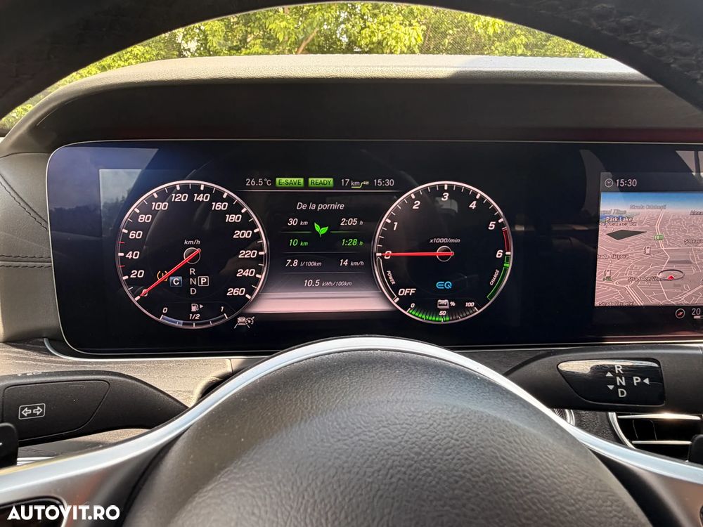 Mercedes-Benz E 300 de 9G-TRONIC - 29