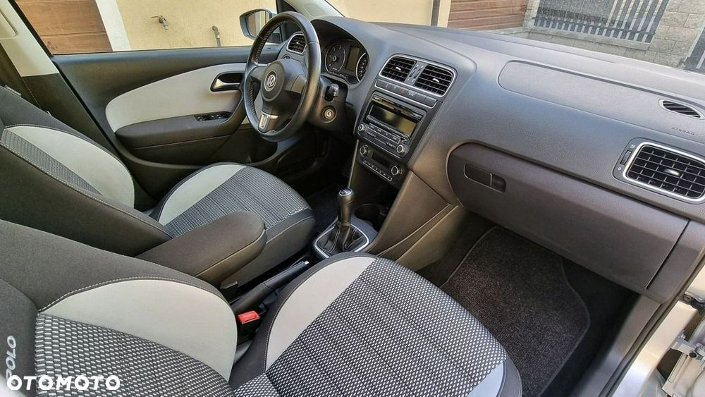 Volkswagen Polo Cross - 13
