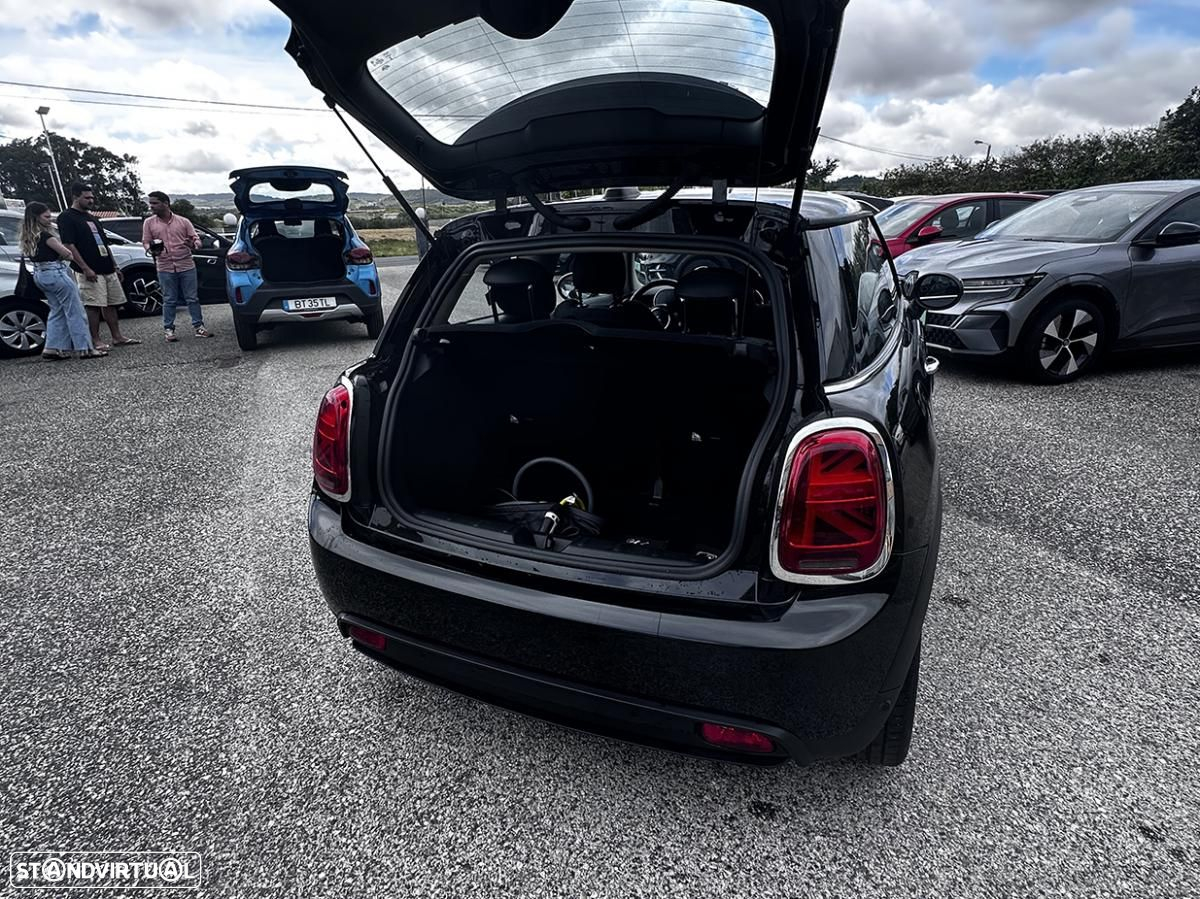 MINI 3 Portas Cooper SE Essential - 8