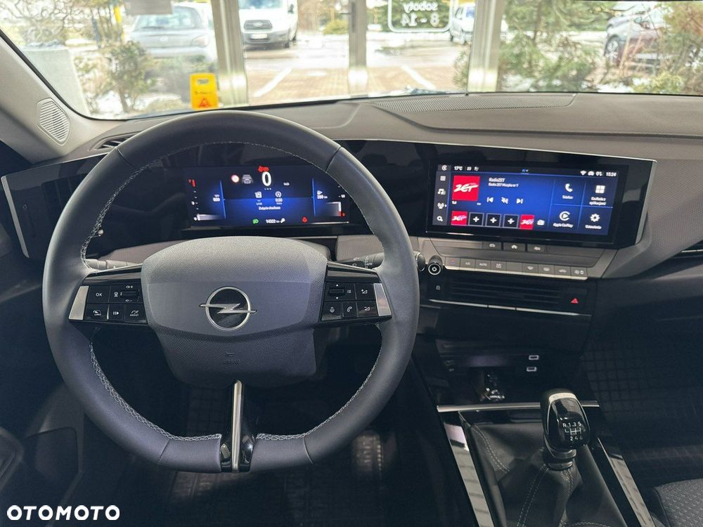 Opel Astra 1.2 T Edition S&S - 9