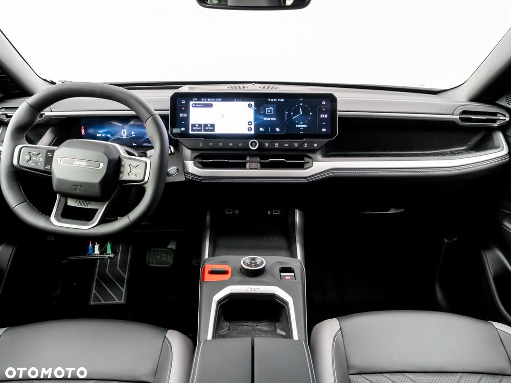 Jeep Compass ver-1-2-t3-mhev-first-edition-fwd-dct - 30