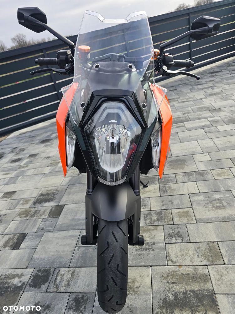 KTM Super Duke - 4