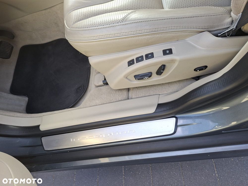 Volvo XC 60 T5 AWD Drive-E Momentum - 21
