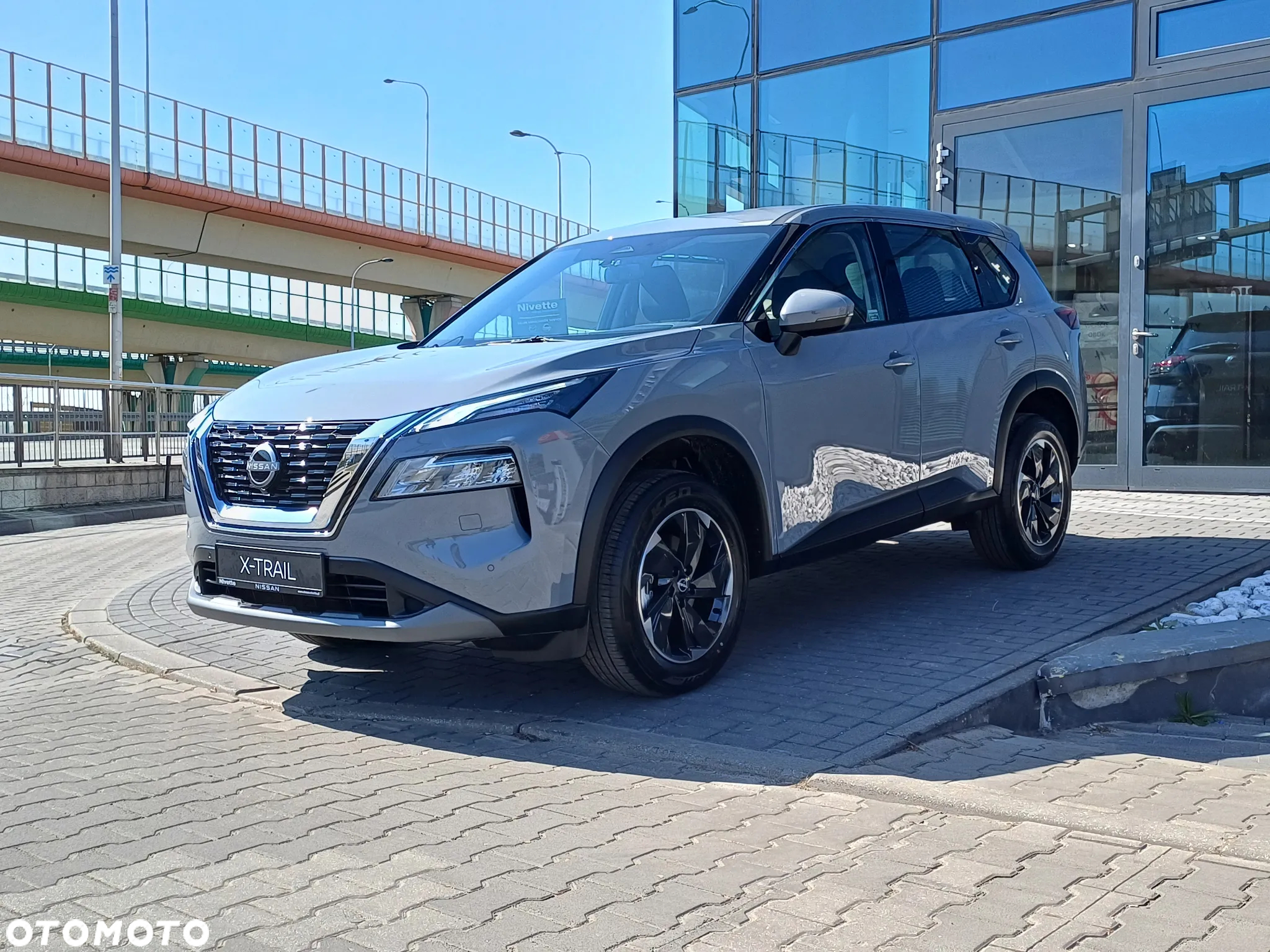 Nissan X-Trail - 2