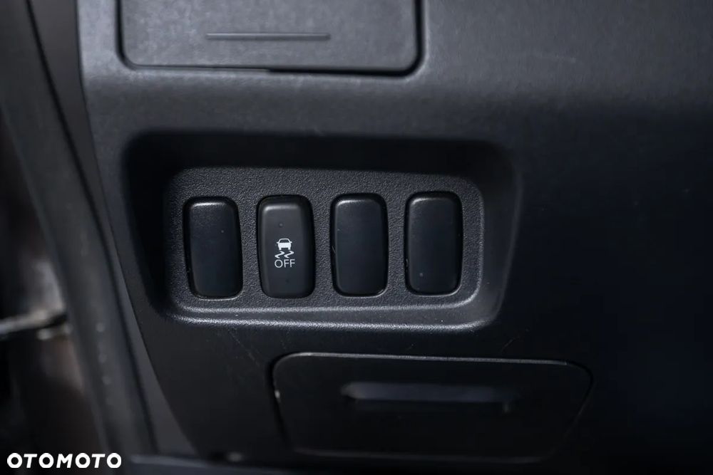 Mitsubishi Outlander 2.0 2WD - 26