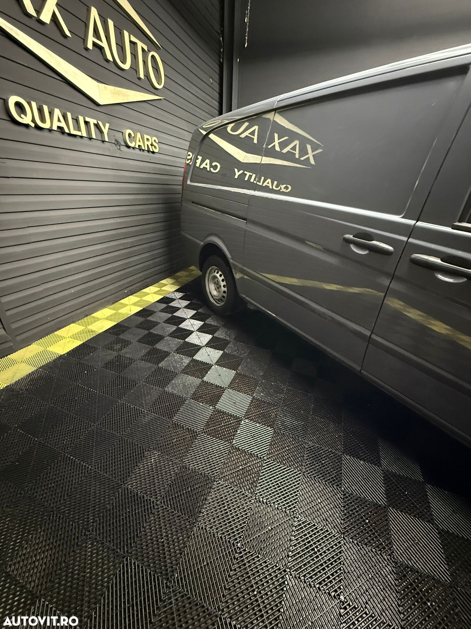 Mercedes-Benz Vito - 12