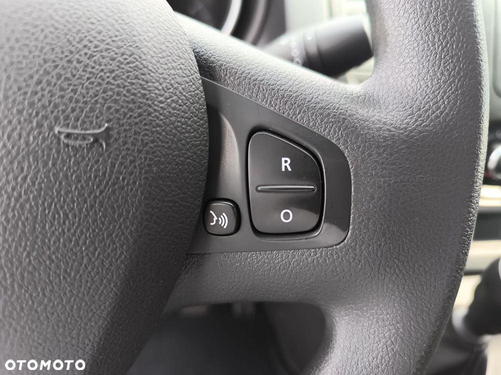 Renault trafic - 22