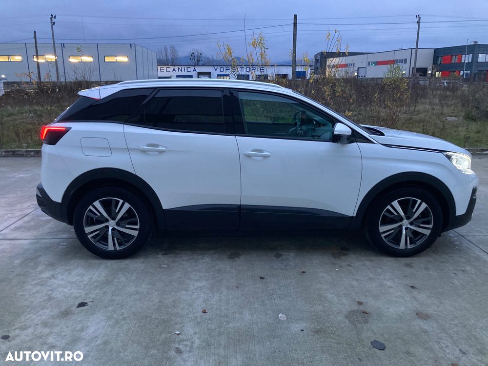 Peugeot 3008 BlueHDi 130 Stop & Start EAT8 Allure Business-Paket - 35