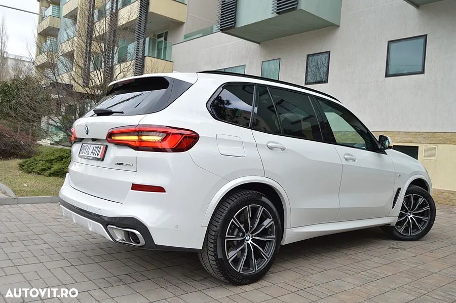 BMW X5 xDrive30d - 25