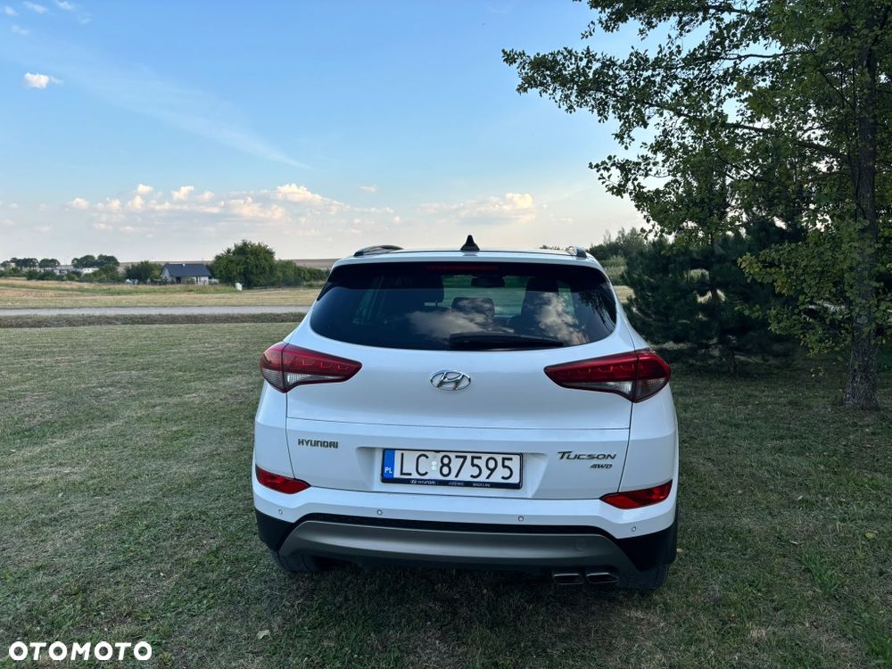 Hyundai Tucson - 4