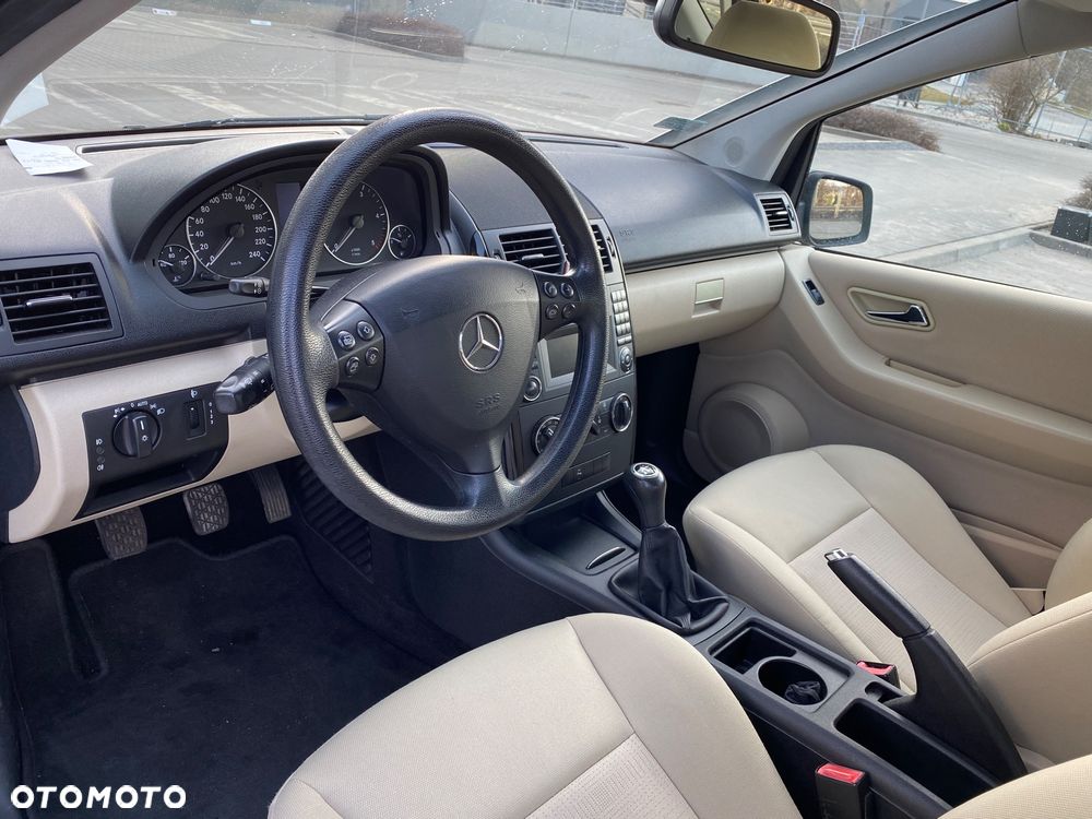 Mercedes-Benz Klasa A 180 CDI - 13