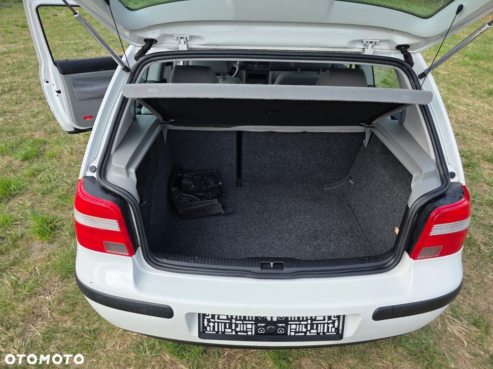 Volkswagen Golf 1.4 Sportline - 24