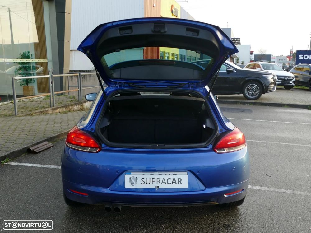 VW Scirocco 2.0 TDI Sport - 12