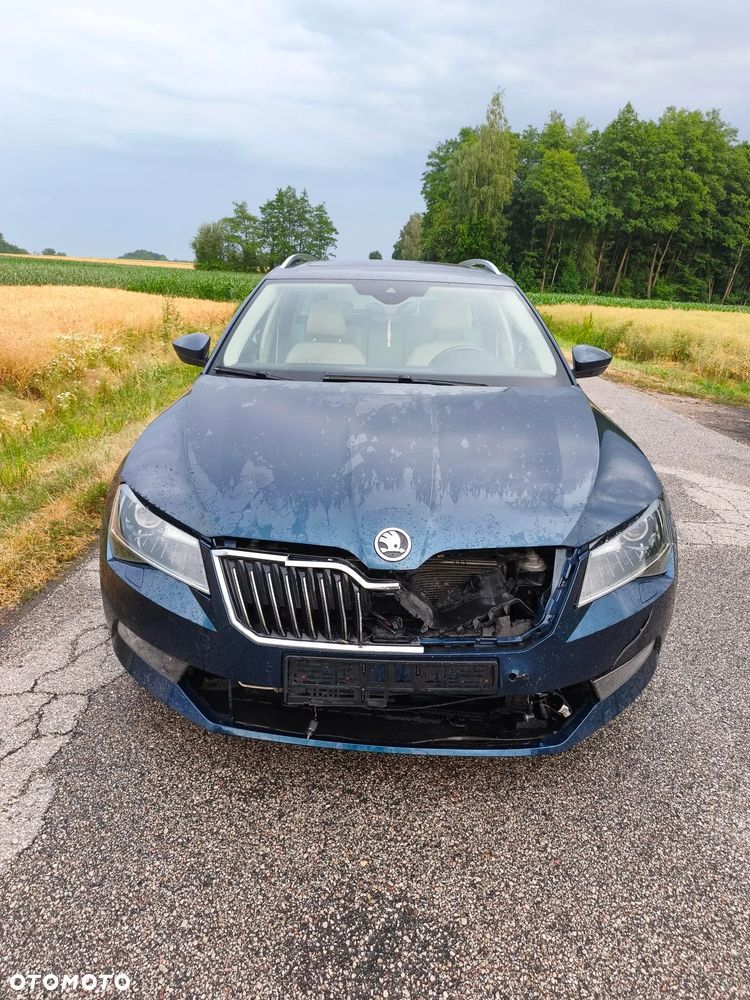 Skoda Superb 2.0 TDI L&K DSG - 3